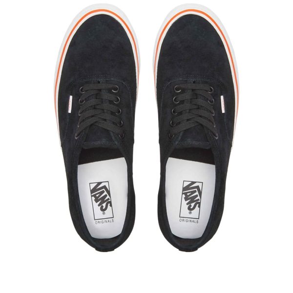 Vans Vault Men's UA OG Authentic LX (VN0A5FBDY8J1) черного цвета