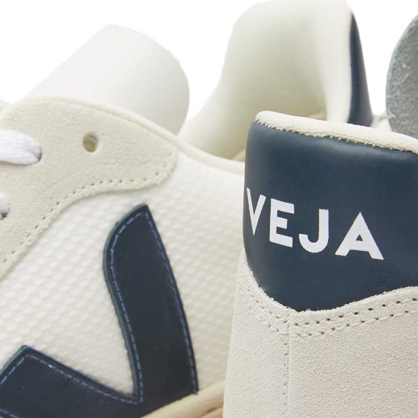 Veja Men's V-10 Vegan Basketball (VX0101380B) белого цвета