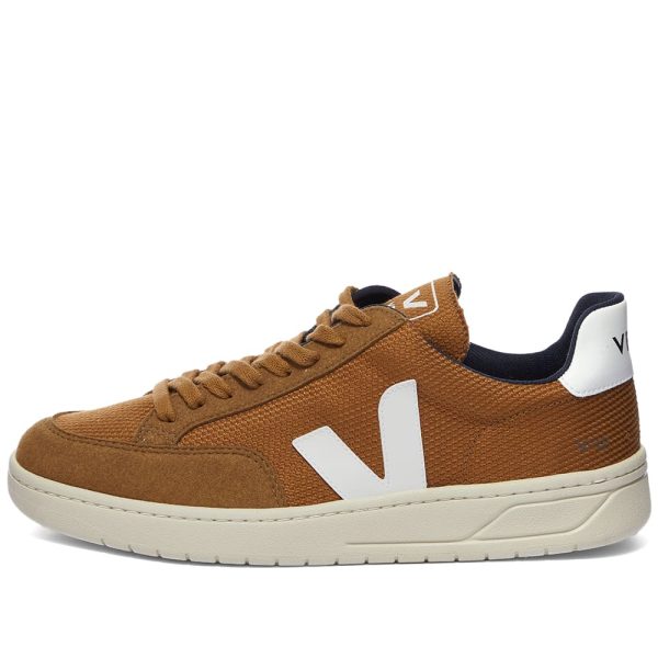 Veja Men's V-12 Mesh & Suede (XD0102814B) белого цвета