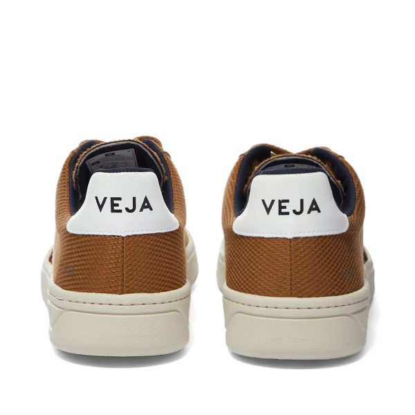 Veja Men's V-12 Mesh & Suede (XD0102814B) белого цвета