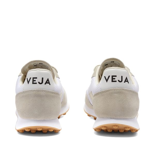 Veja Men's Rio Branco Vintage Runner (RB012382B) белого цвета