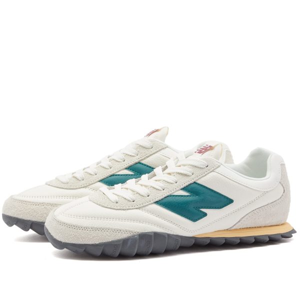 кроссовки New Balance RC30 (URC30YA) белого цвета