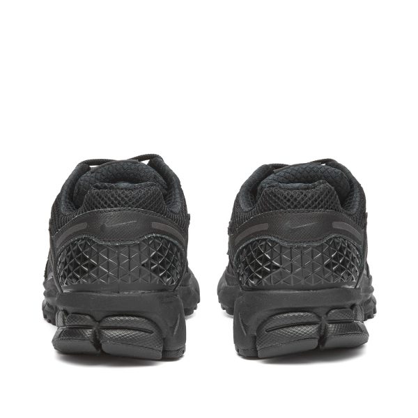 Nike Zoom Vomero 5 (BV1358-003) черного цвета
