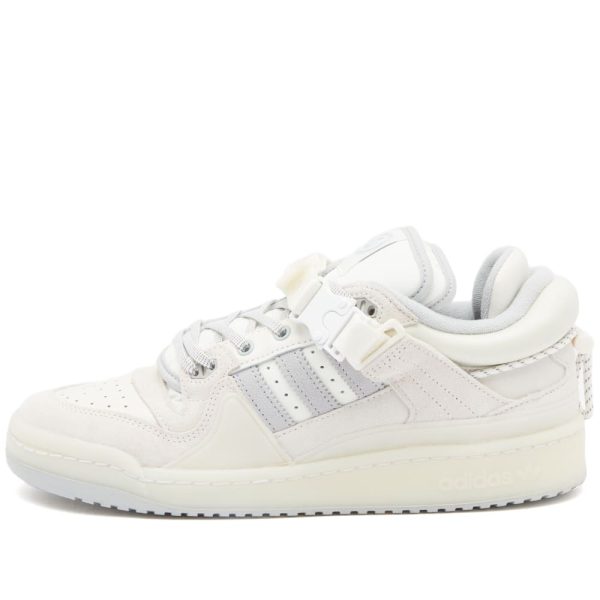 Adidas x Bad Bunny Forum (HQ2153) белого цвета