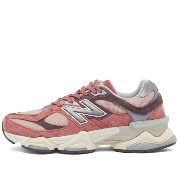 New Balance U9060TRU (U9060TRU) красного цвета