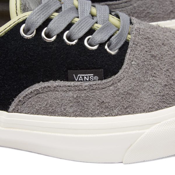 Vans Vault WoUA OG Authentic LX (VN0A5FBDPWT1)  цвета