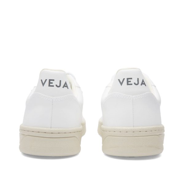 Veja Womens WoV-10 (VX0702892) белого цвета
