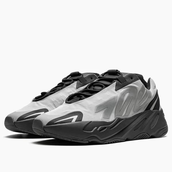 adidas Yeezy Boost 700 MNVN (GW9524)