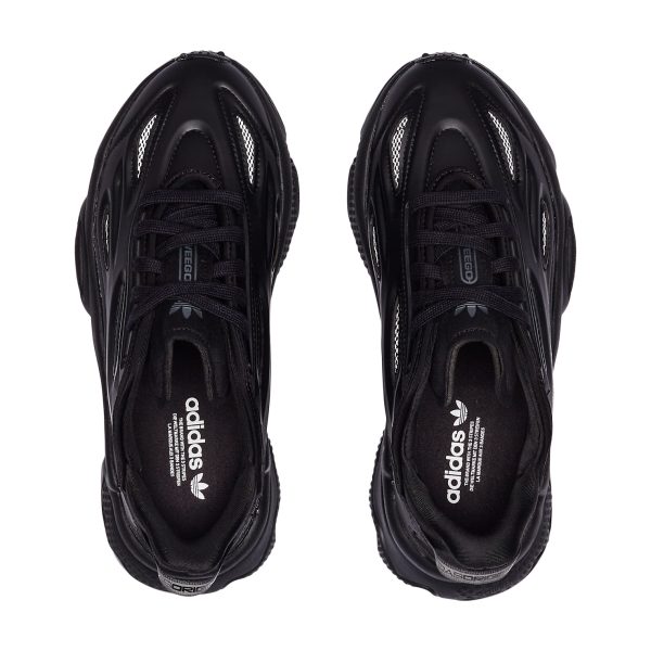 Adidas Ozweego Celox (GX0442) черного цвета