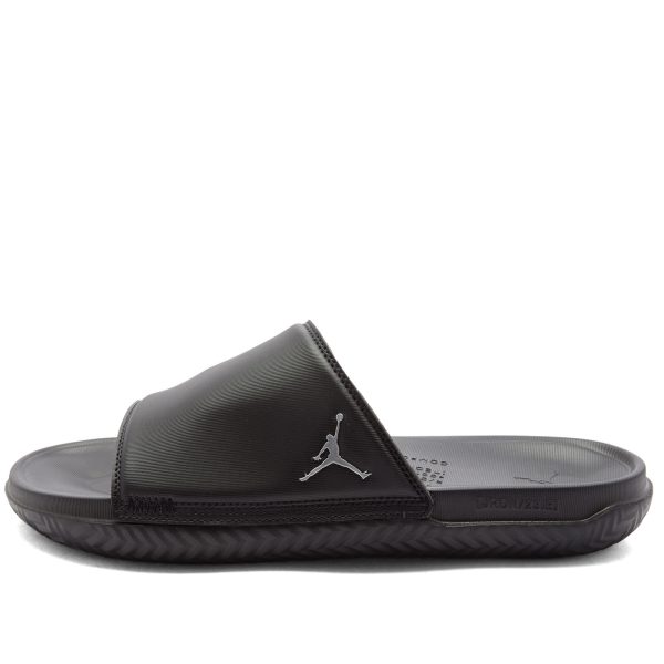 Air Jordan Jordan Play (DC9835-005) черного цвета