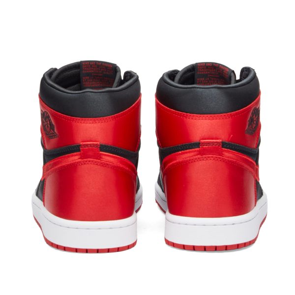 Air Jordan W 1 Retro Hi-Top OG (FD4810-061) белого цвета