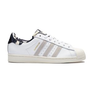 Adidas Superstar (GY2565) белого цвета