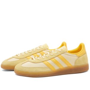 Adidas Handball Spezial (GY7407) желтого цвета