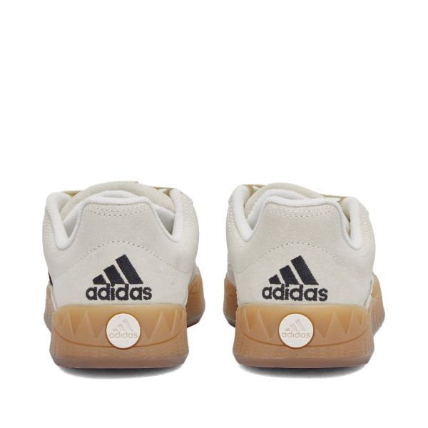 Adidas Adimatic (IE2226) белого цвета