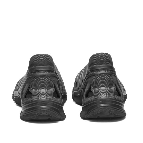 Adidas adiFOM Supernova (IF3915) черного цвета