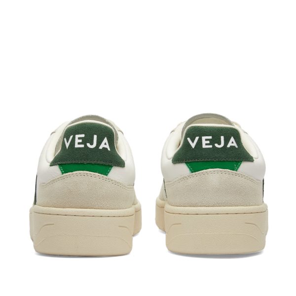 Veja V-90 Organic Leather (VD2003384B) белого цвета