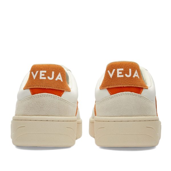 Veja V-90 Organic Leather (VD2003389B) белого цвета