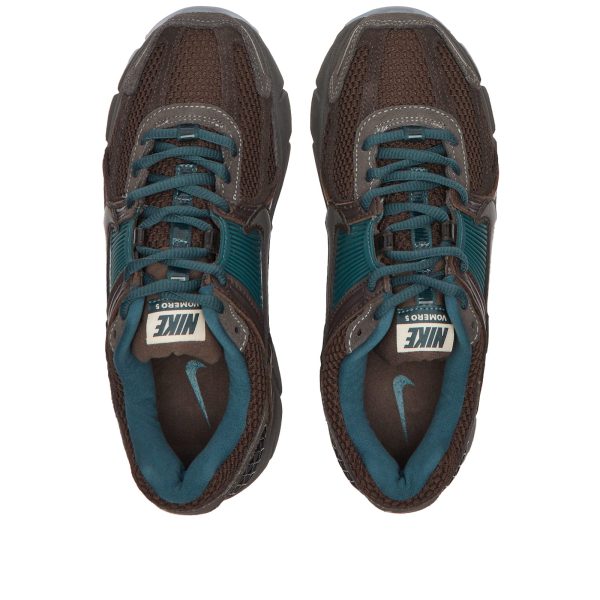 Nike Zoom Vomero 5 Prm Brown/Ash (FQ8174-237) коричневого цвета