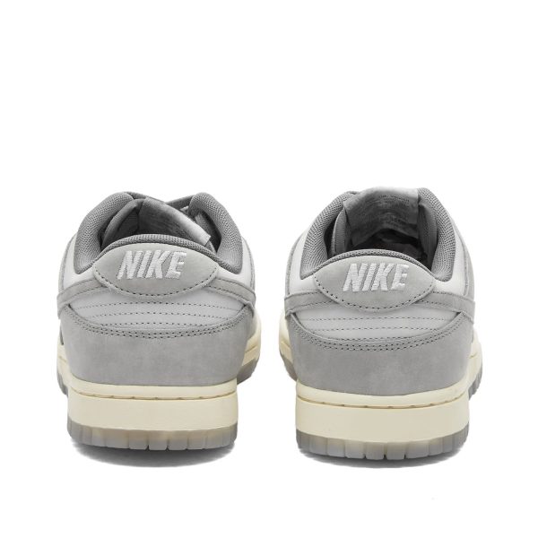 Nike WoW Dunk Low Cool Grey/Football Grey (FV1167-001) серого цвета