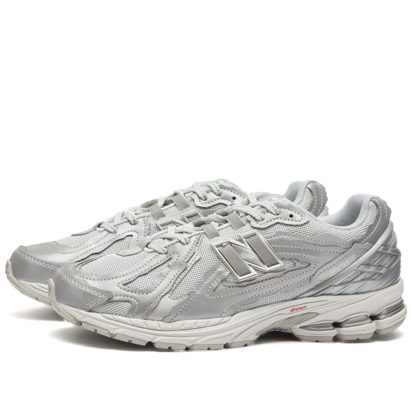 New Balance M1906DH Silver Metallic (M1906DH) серебрянного цвета