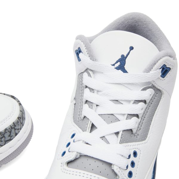 Air Jordan 3 Retro GS White/Midnight Navy/Cement Grey (DM0967-140) белого цвета