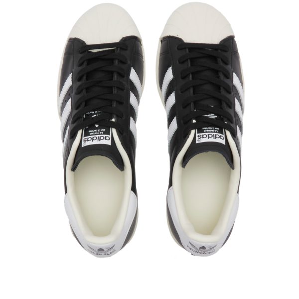 Adidas Superstar 82 Core Black/White/Off White (ID5960) белого цвета