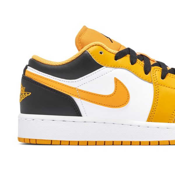 Air Jordan 1 Low Taxi (553560-701)  цвета