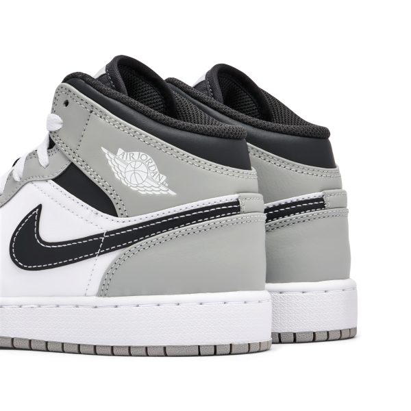 Air Jordan 1 Mid Light Smoke Grey Anthracite (554725-078) серого цвета