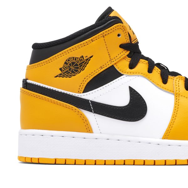 Air Jordan 1 Mid Reverse Yellow Toe (554725-701) желтого цвета