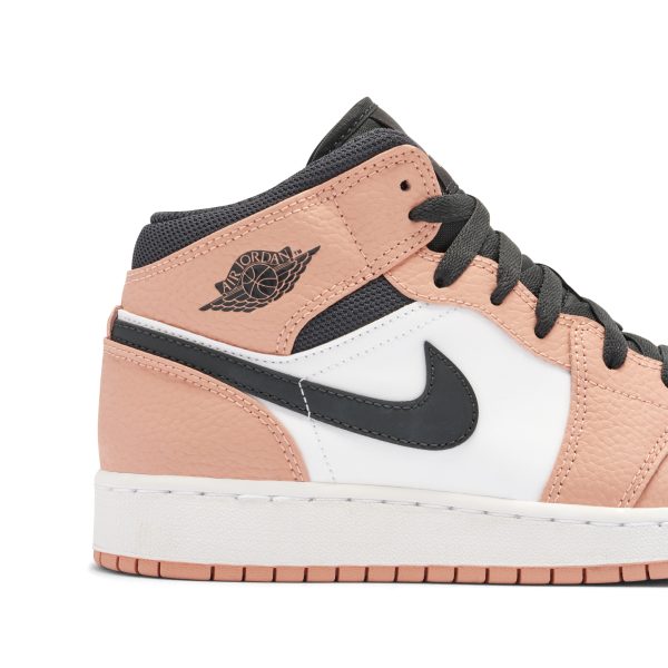 Air Jordan 1 Mid Pink Quartz (555112-603) розового цвета