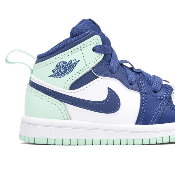 Air Jordan 1 Mid Blue Mint (640735-413) голубого цвета