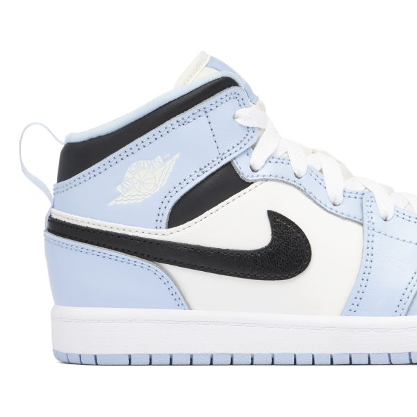 Air Jordan 1 Mid Ice Blue (640737-401) голубого цвета