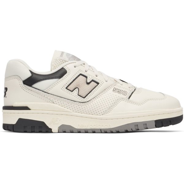 New Balance 550 Cream (BB550LWT) черного цвета