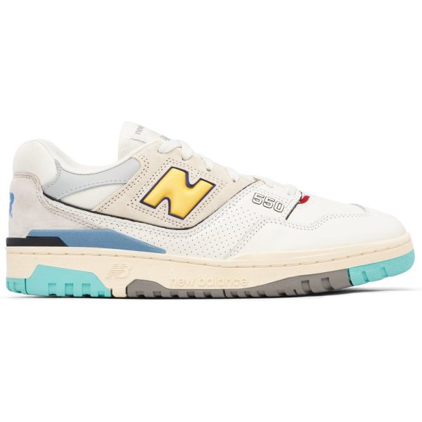 New Balance 550 Sea Salt (BB550SSC) желтого цвета