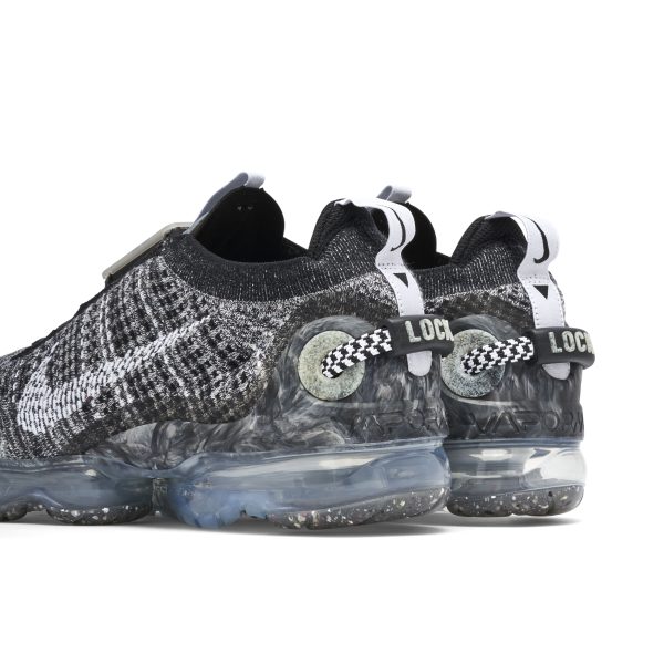 Nike Air Vapormax 2020 Flyknit (CT1823-001)  цвета