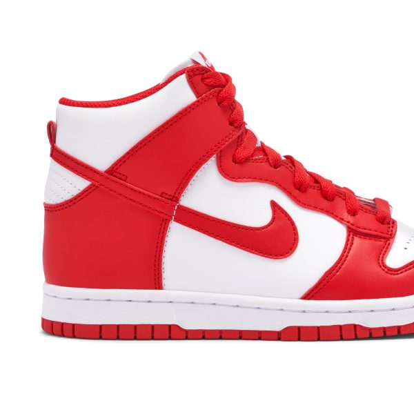 Nike Dunk High University Red (DB2179-106) красного цвета