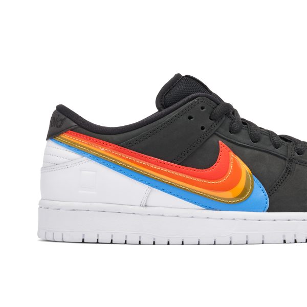 Polaroid x Nike SB Dunk Low Pro (DH7722-001) черного цвета