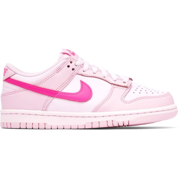 Nike Dunk Low Triple Pink (DH9765-600) розового цвета