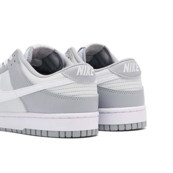 Nike Dunk Low Cloud Grey (DJ6188-001) белого цвета