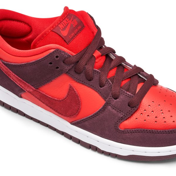 Nike SB Dunk Low (DM0807-600)  цвета