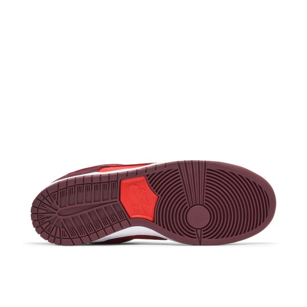 Nike SB Dunk Low (DM0807-600)  цвета