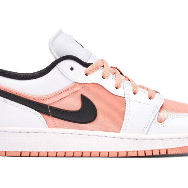 Air Jordan 1 Low White Light Madder Root (DM8960-801) белого цвета