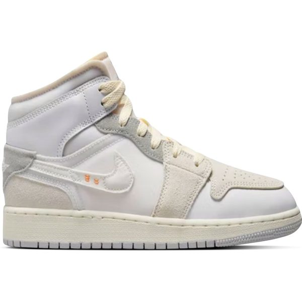 Air Jordan 1 Mid SE Craft Inside Out White Grey (DQ3726-100) белого цвета