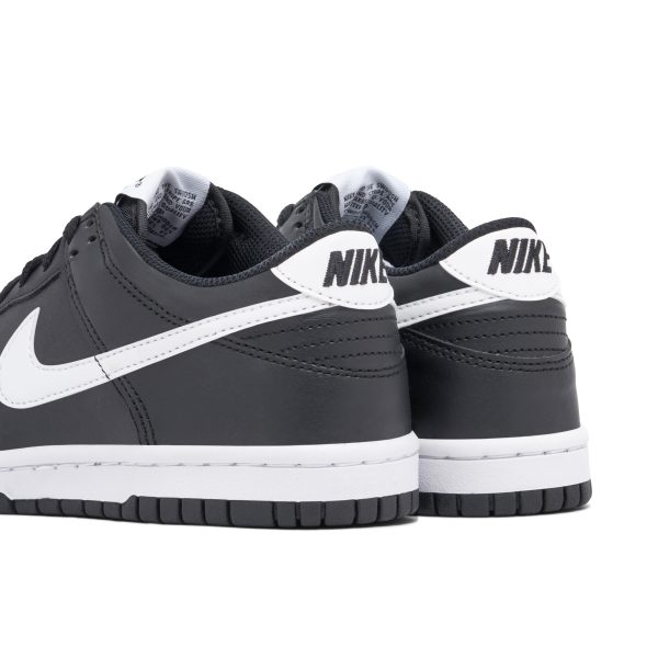 Nike Dunk Low Black Panda 2.0 (FD1232-001) черного цвета