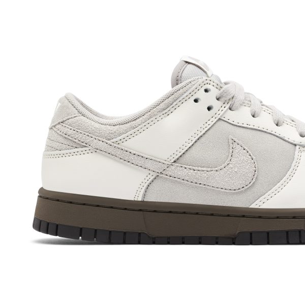 Nike Dunk Low (FD9746-001)  цвета