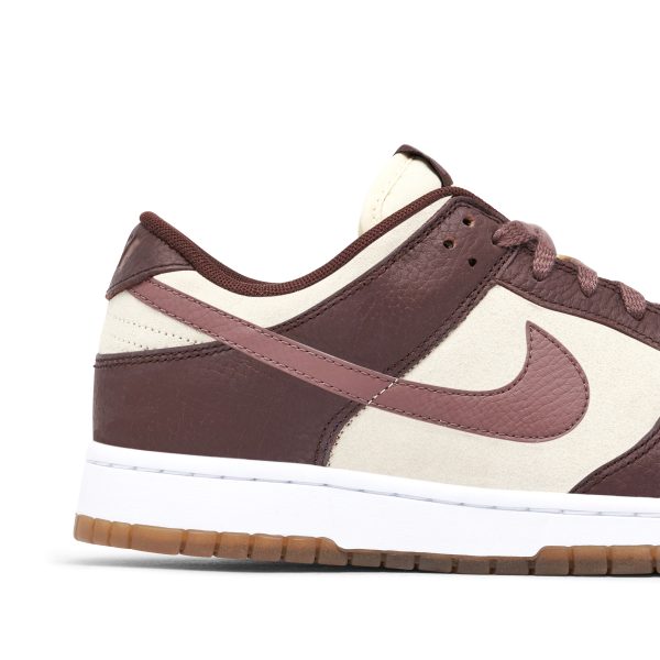 Nike Dunk Low Plum (FJ4734-100)  цвета