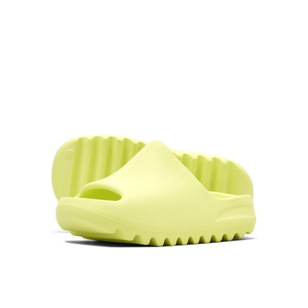 Yeezy Slide Glow Green Kids (HQ4116) зеленого цвета