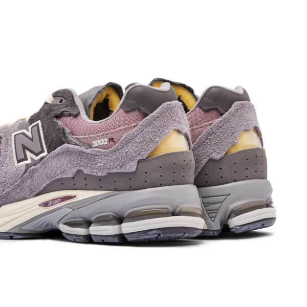 New Balance 2002R Lunar New Year Dusty (M2002RDY)  цвета