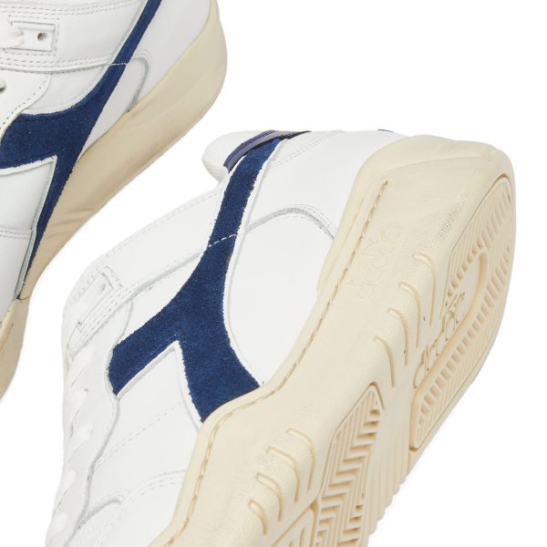 Diadora B.560  White/Blue Corsair (201-180117-C1494) белого цвета