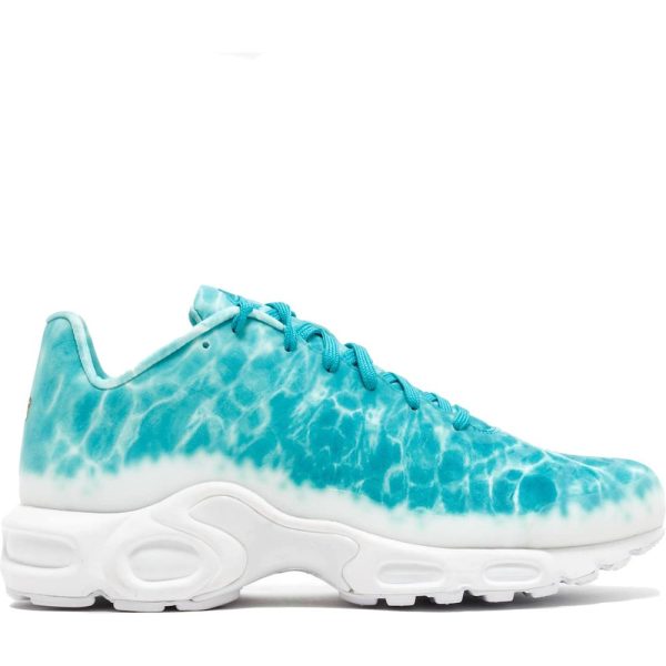 Nike Air Max Plus GPX Premium SP Turbo Green (899595-301) белого цвета